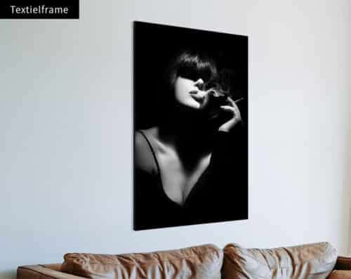 Wall Visual Textielframe Black White Smoking Woman