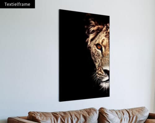 Wall Visual Textielframe Lioness Side Portrait